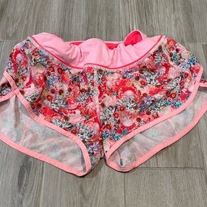 Lululemon floral print speed ups